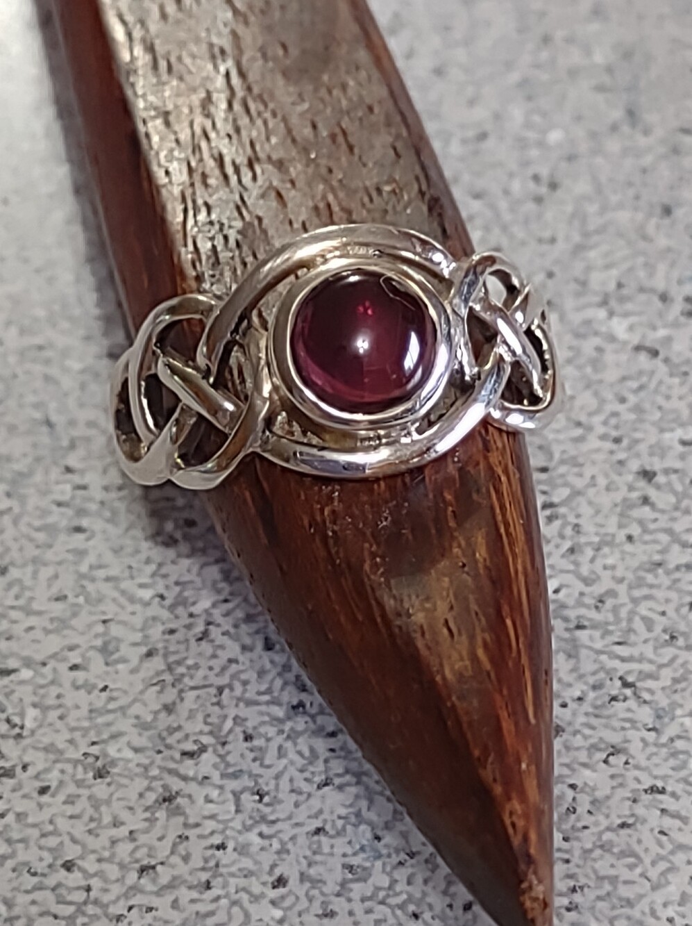 Sterling Garnet Celtic Ring(7)
